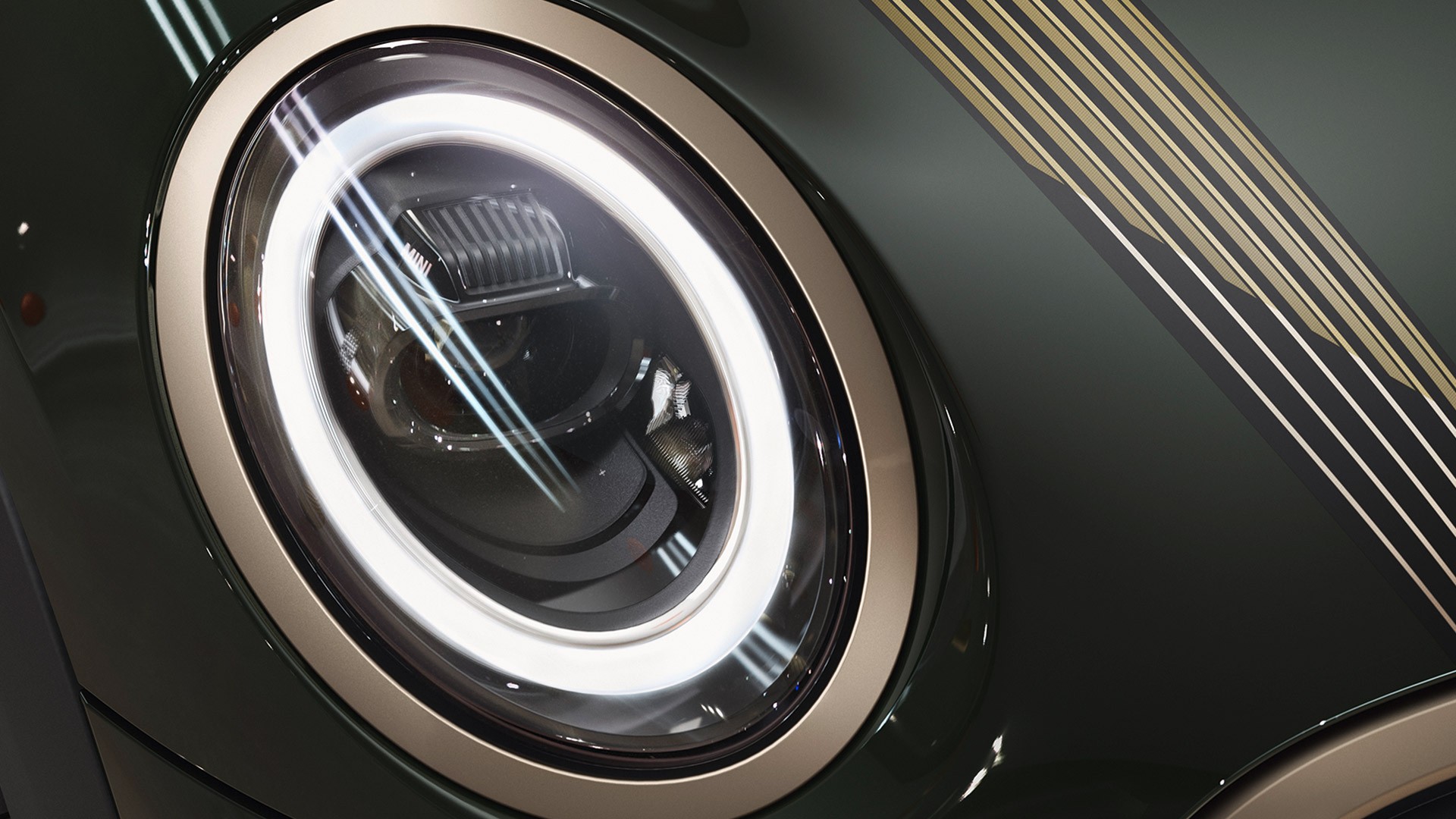 MINI Hatch بثلاثة أبواب - ضوء LED - أضواء أمامية قابلة للتأقلم.